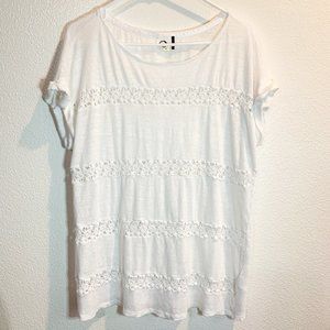 Anthropologie White Short Sleeve Top Size L